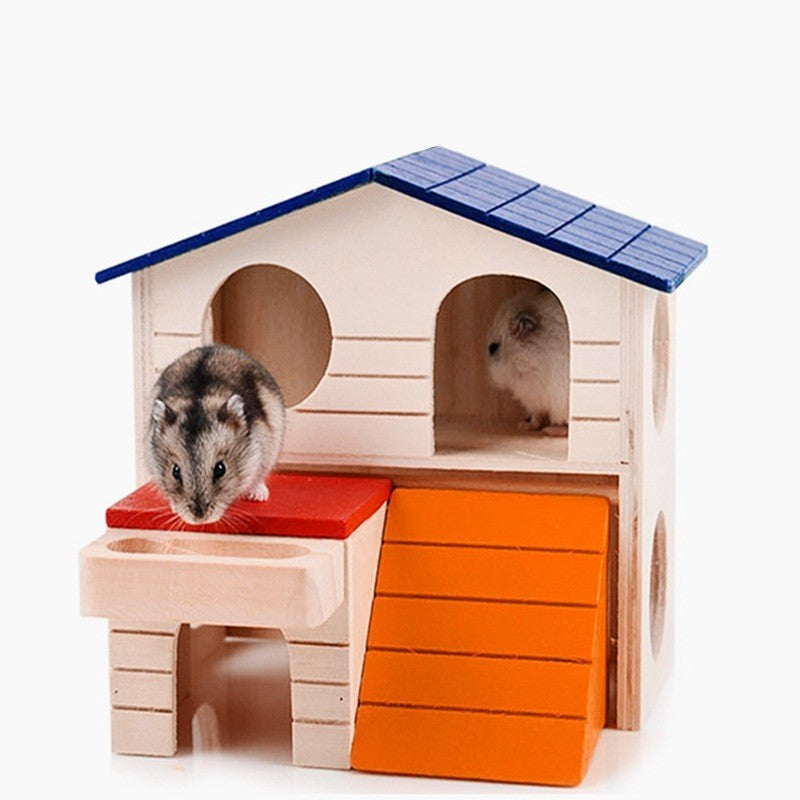 Casa pequena para animais de estimação de dois andares
